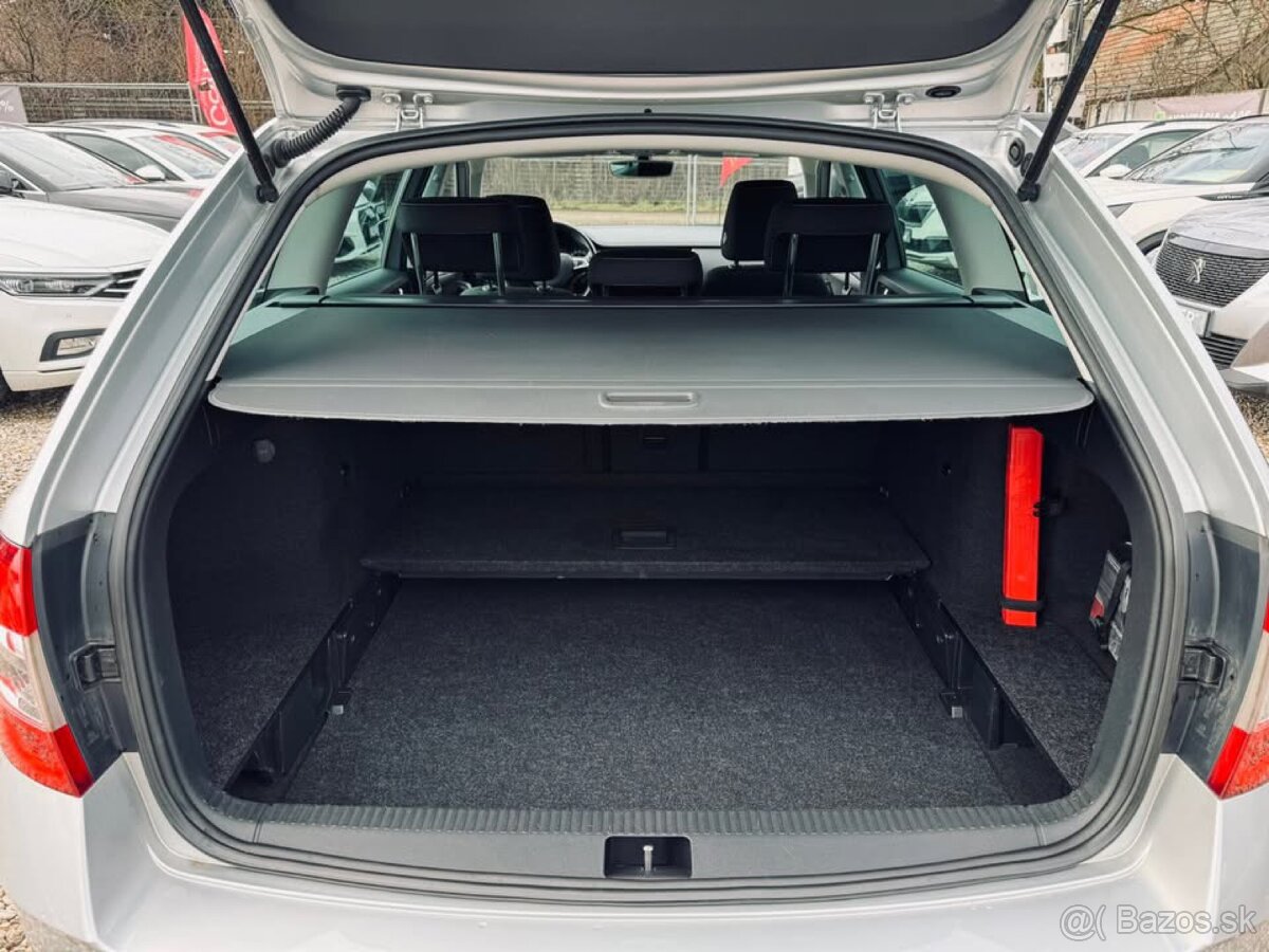 Škoda Octavia Combi 1.6 TDI 115k Ambition - 12