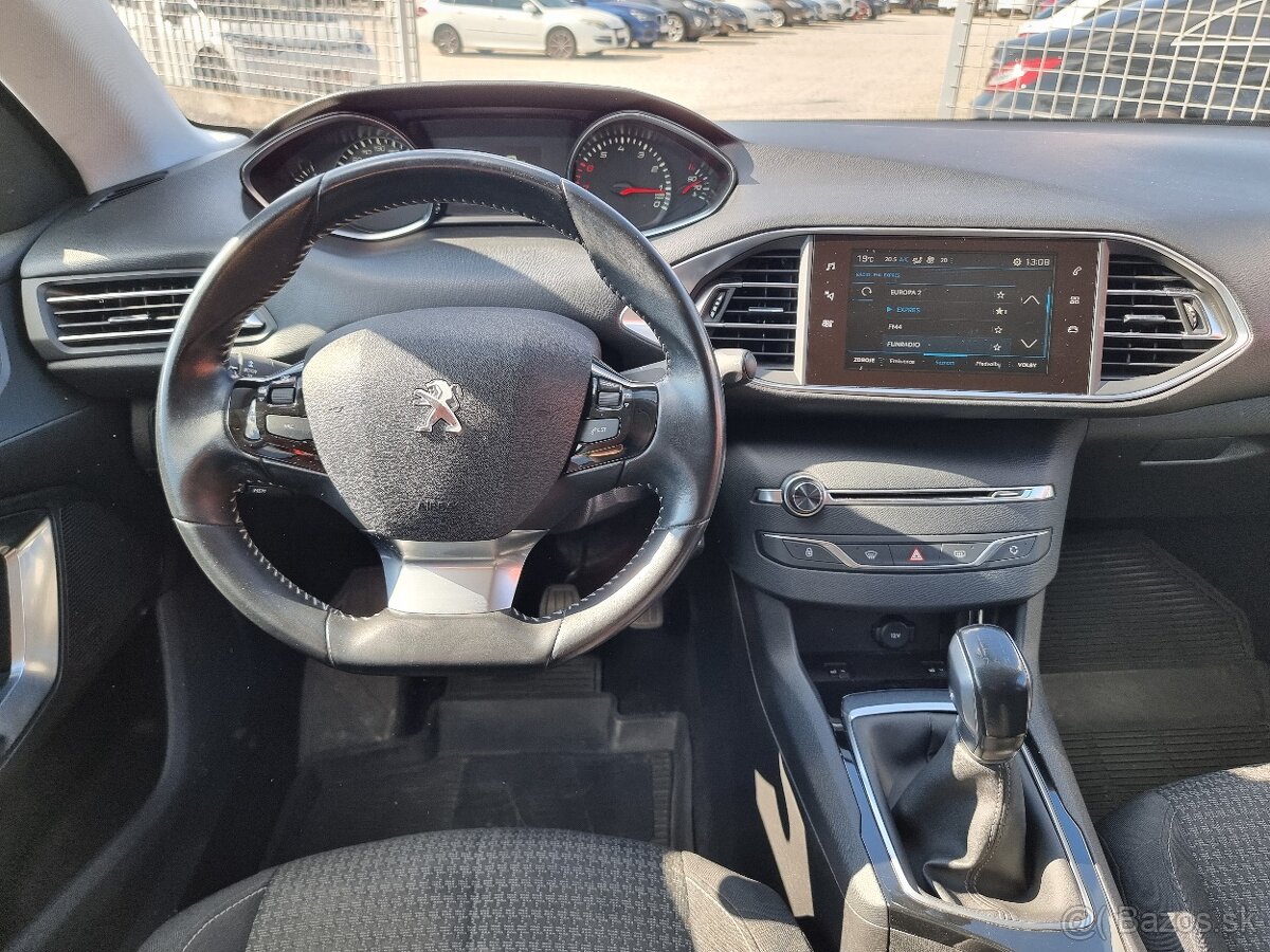 Peugeot 308 1.2 PureTech S&S Active za 8.990 € - 12