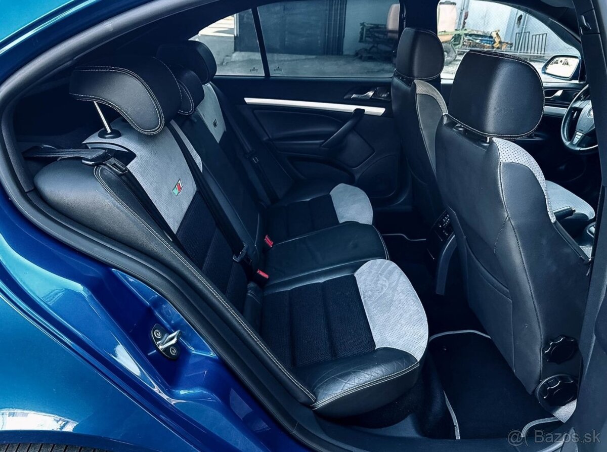 Škoda Octavia 2.0 TFSI RS 147 kW - 12