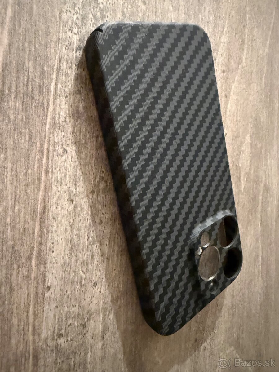 Kryty na I Phone 15 Pro - 12