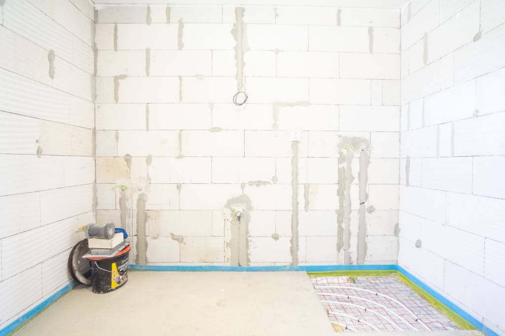 NOVOSTAVBA S VEĽKORYSÝM POZEMKOM PRI KOŠICIACH, 950 m², VAJK - 12