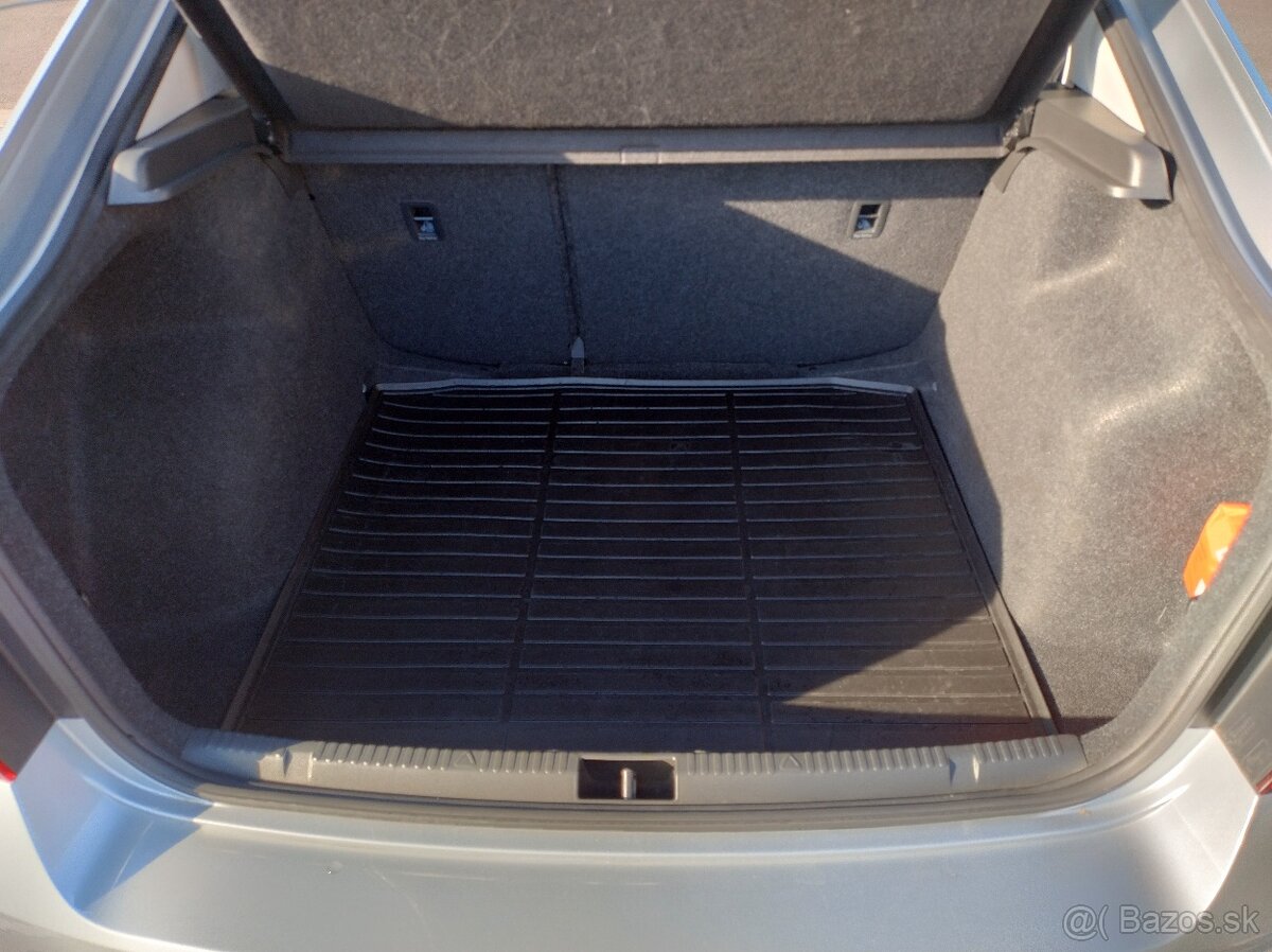 Predám Škoda Rapid Style 1.4 TSI 92 kW 7-stup. automat. - 12