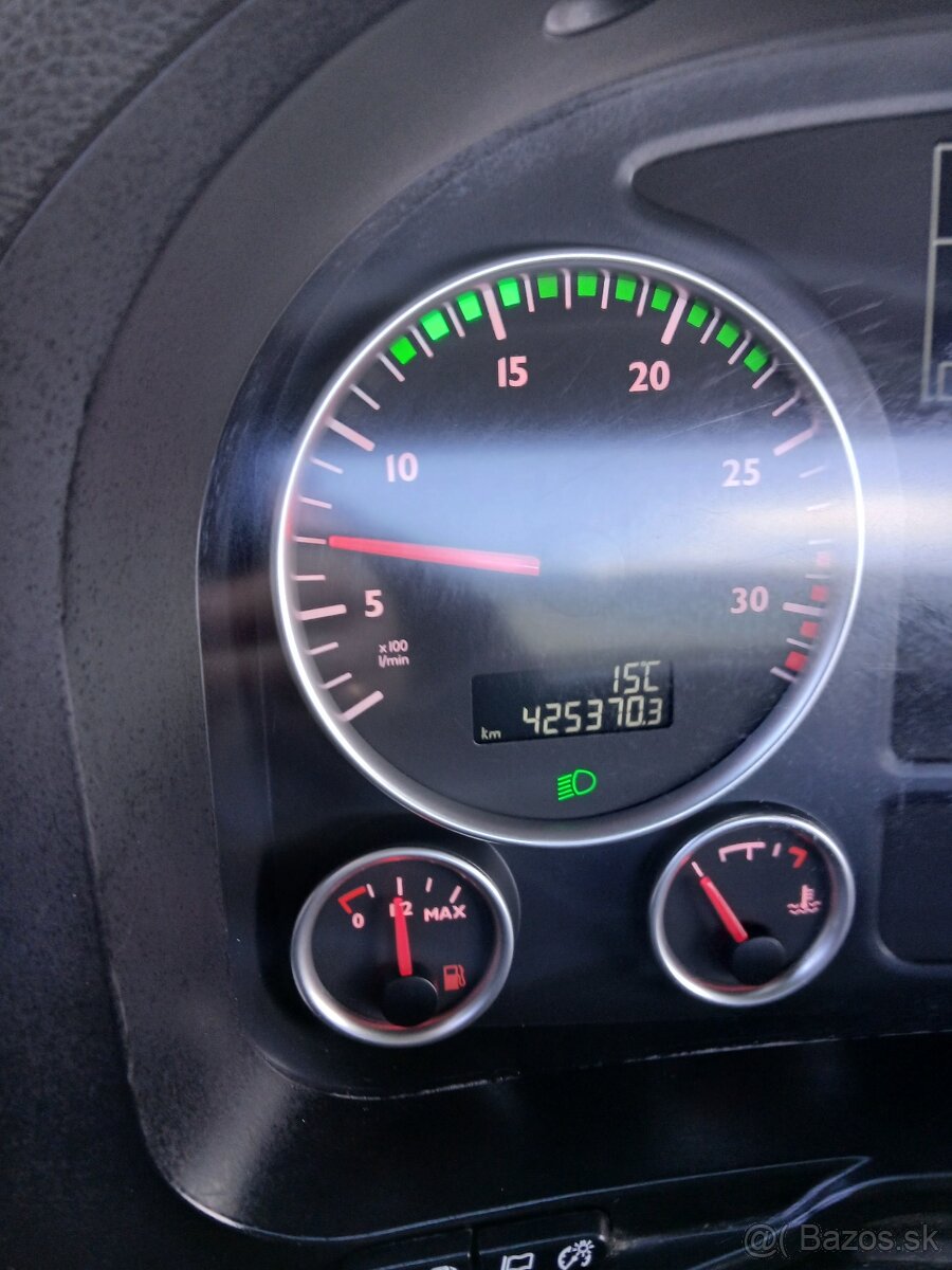 Hákový nosič kontejnerů - 12