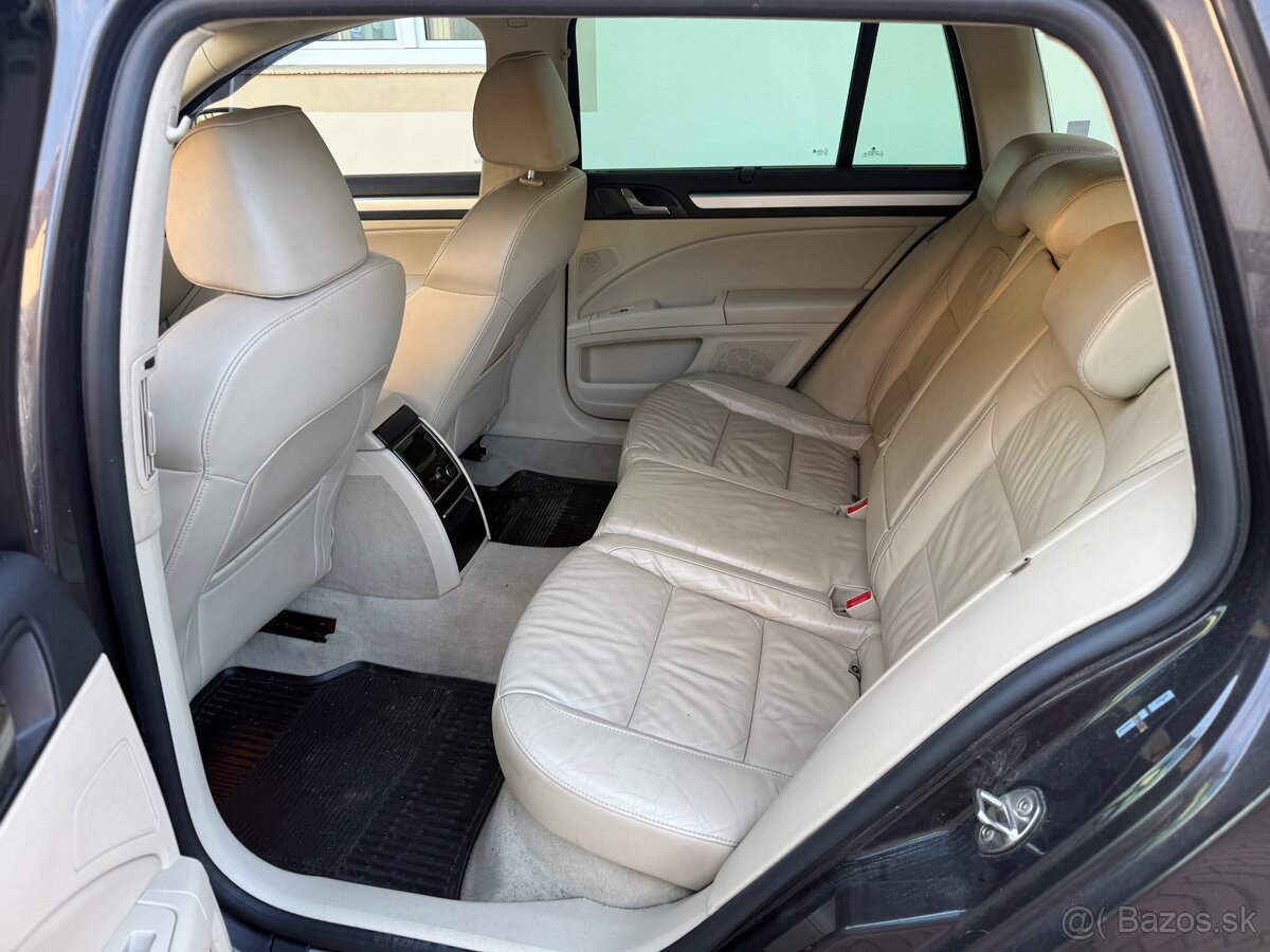 Skoda Superb combi 2.0 tdi 125kw - 12