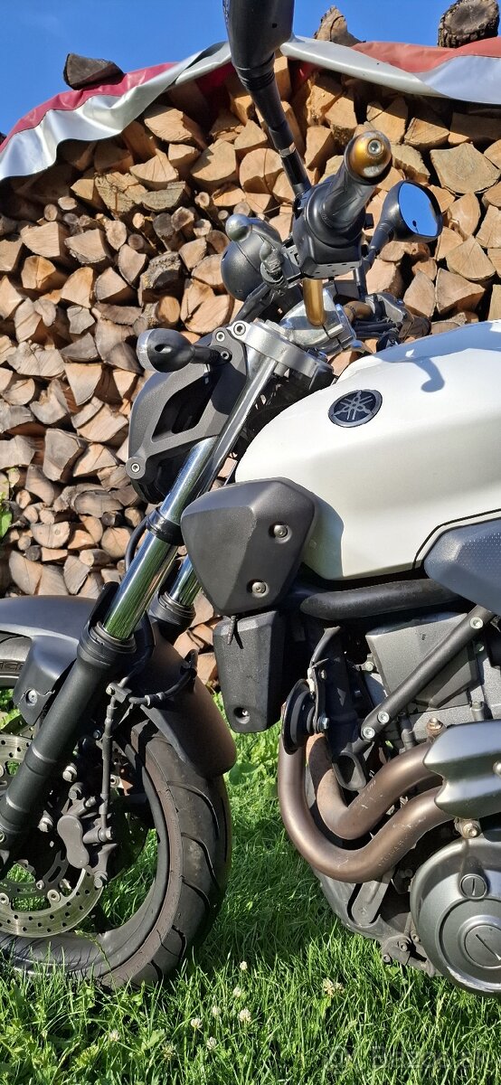 Yamaha mt 03 - 12