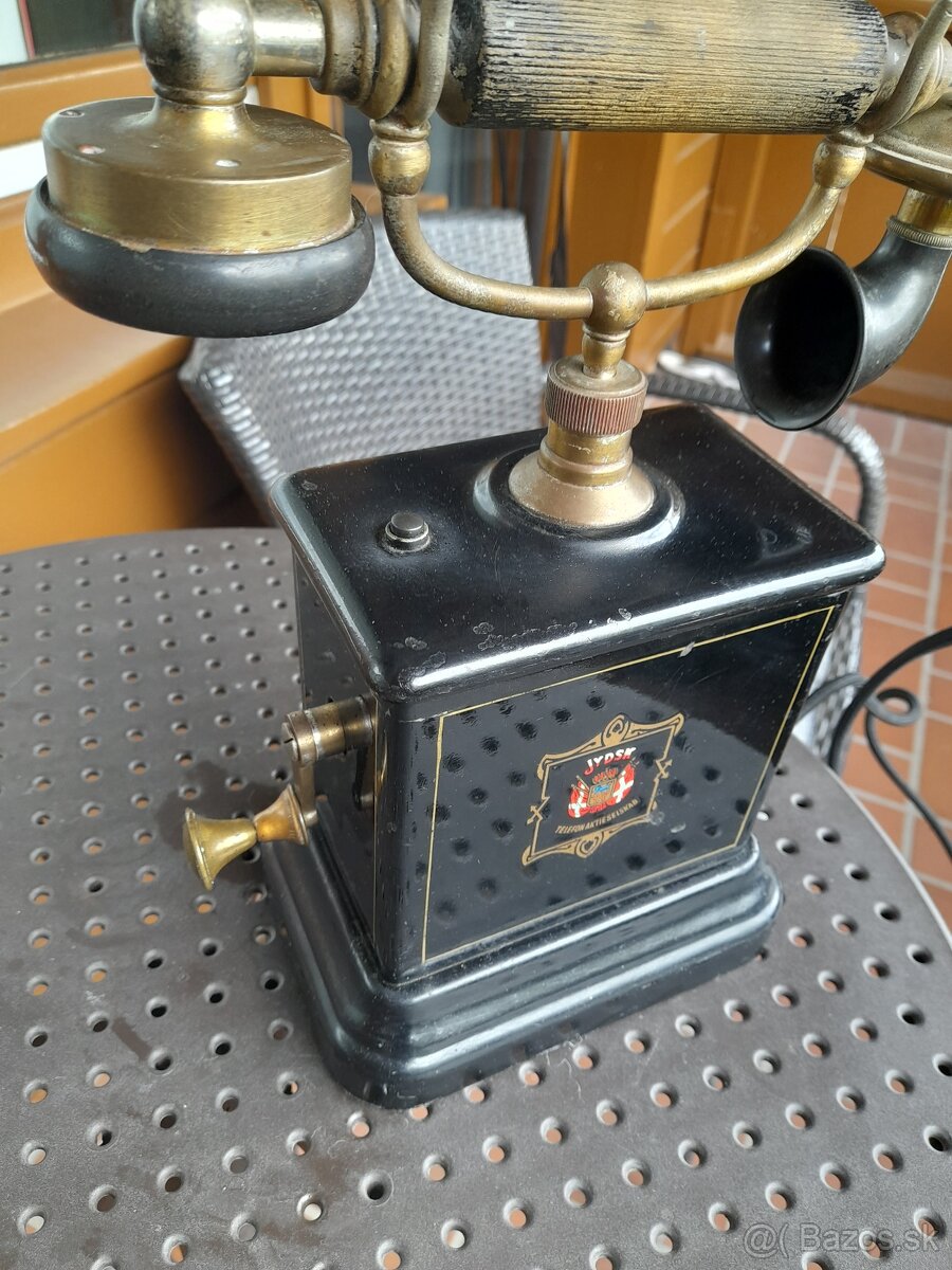 HODINY -1890-23, Telefon 1920 - 12
