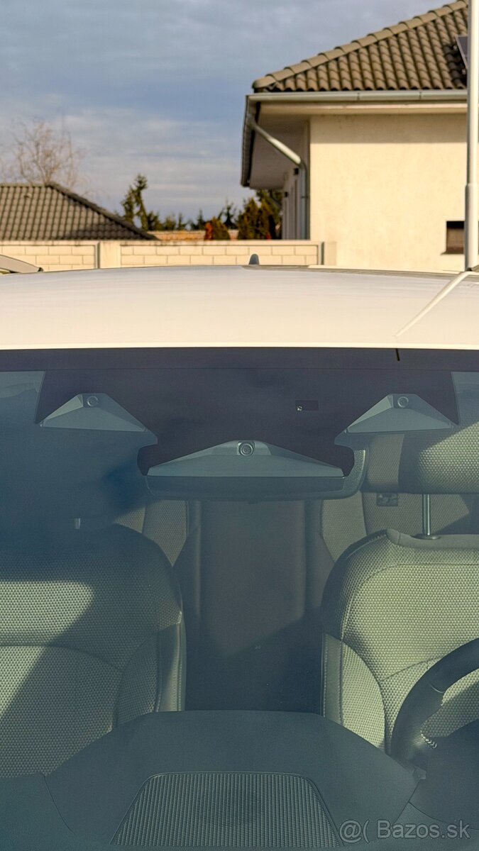 🚙 Subaru Crosstrek 2.0i e-boxer CVT Style X-TRA - 12