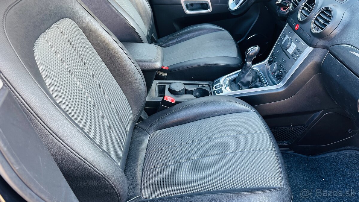 Opel Antara 2.2 CDTI 4x4 cosmo - 12