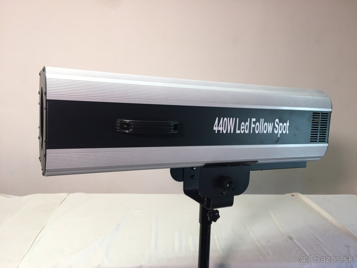 300W LED hľadák. - 12