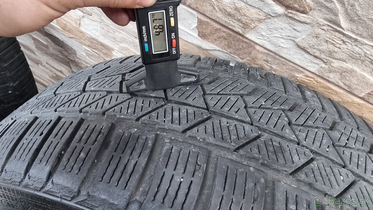 Predám Skoda Altair 5x112 r19 225/40/zimné Continental - 12