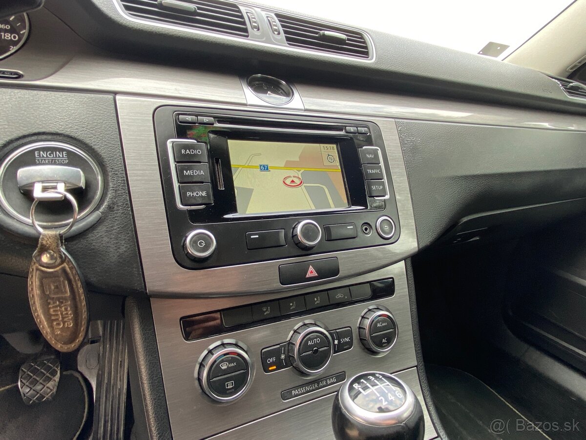 Volkswagen Passat B7 Variant 1.6 TDI - 12