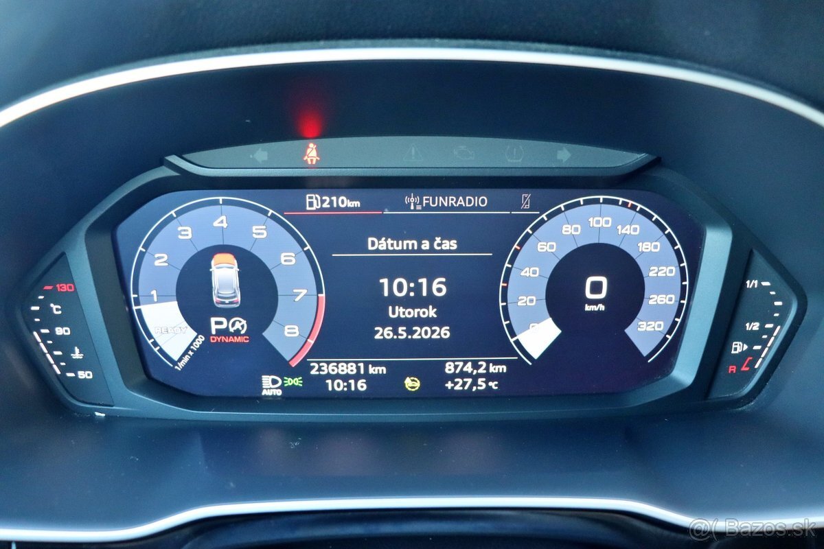 Audi RS Q3 - 12