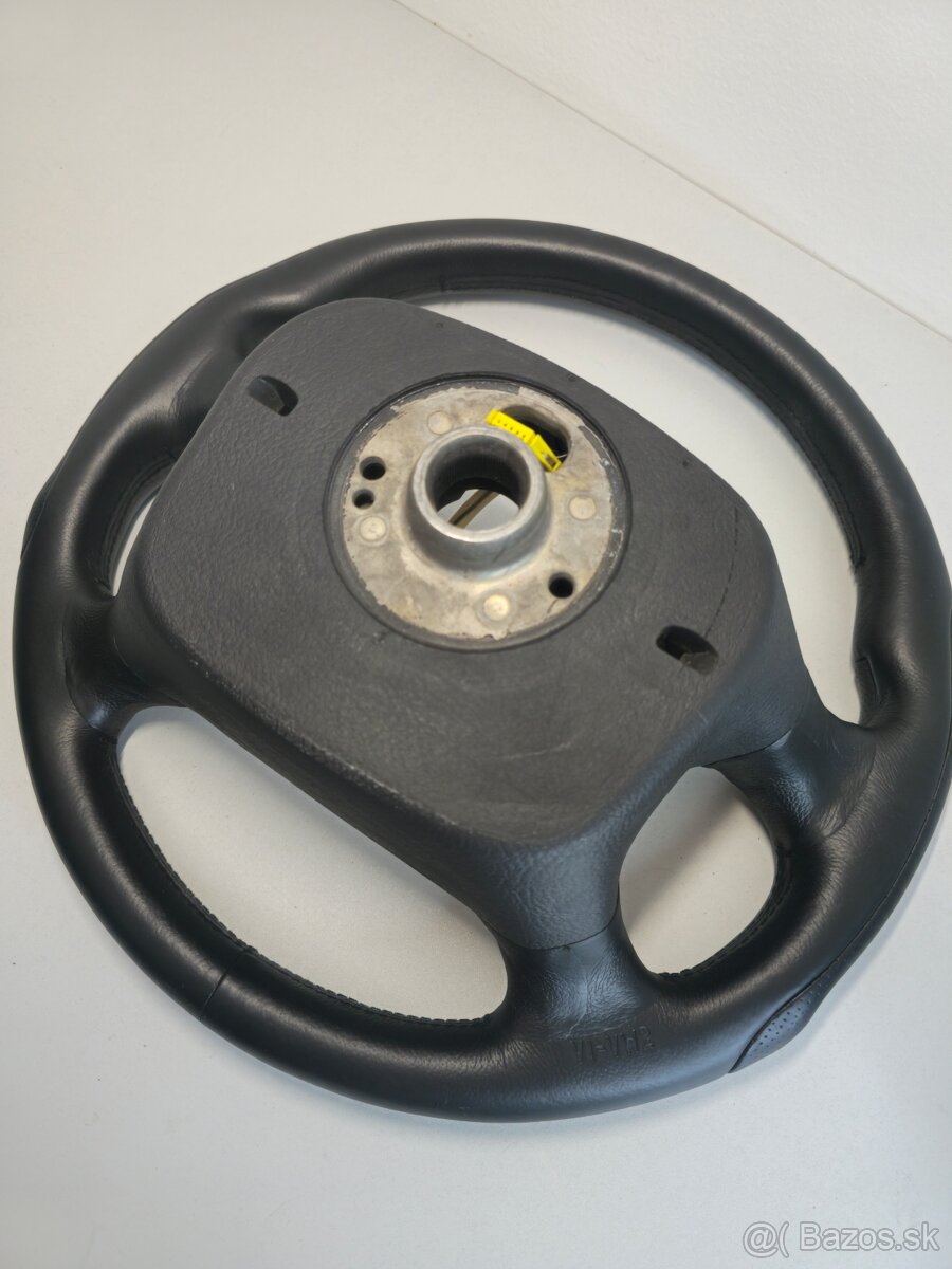Vzácny športový volant ŠKODA, VW - 12