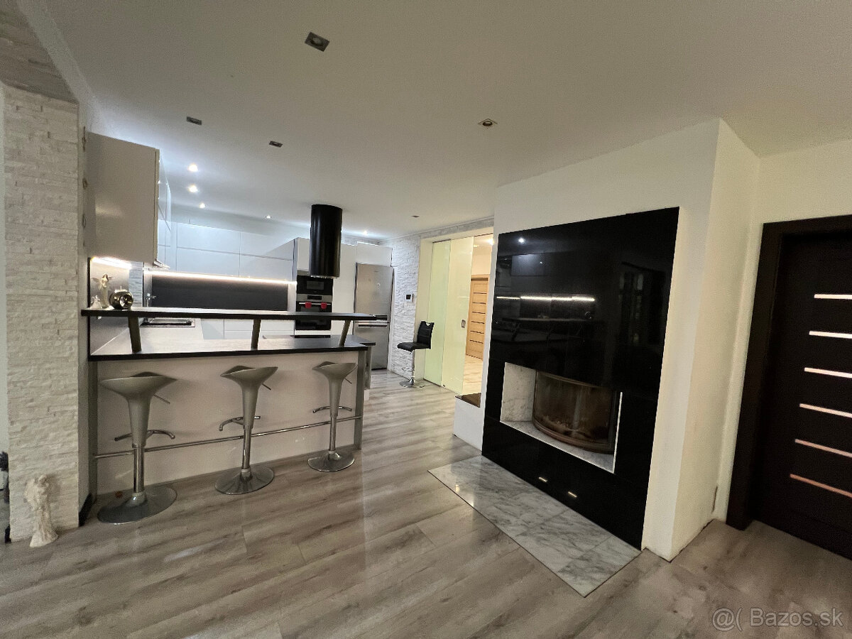 Rodinný dom - Párovské Háje - 12