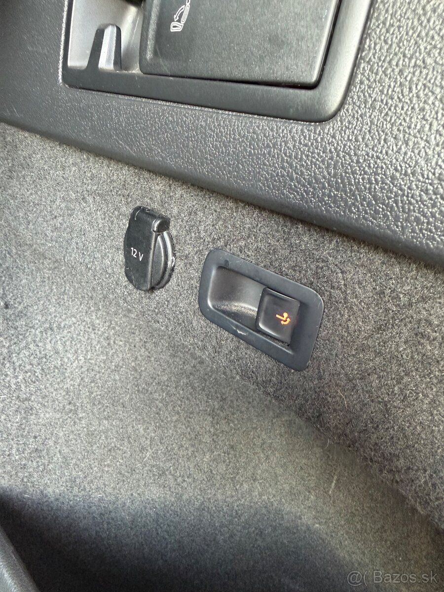 Passat B8 DSG 1.6 TDI Highline - 12