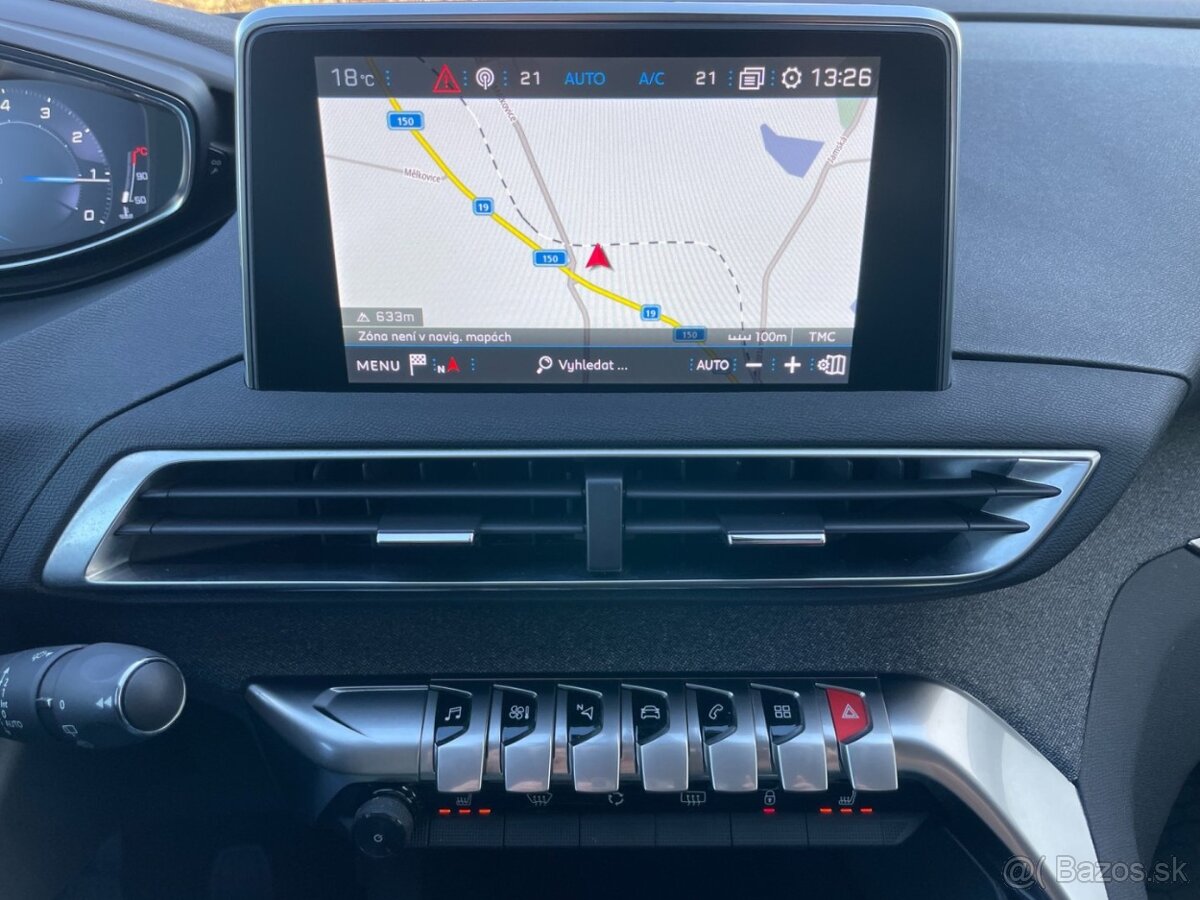 Peugeot 5008 II 1.2PT 96kW ALLURE Kůže Tažné. Navi - 12