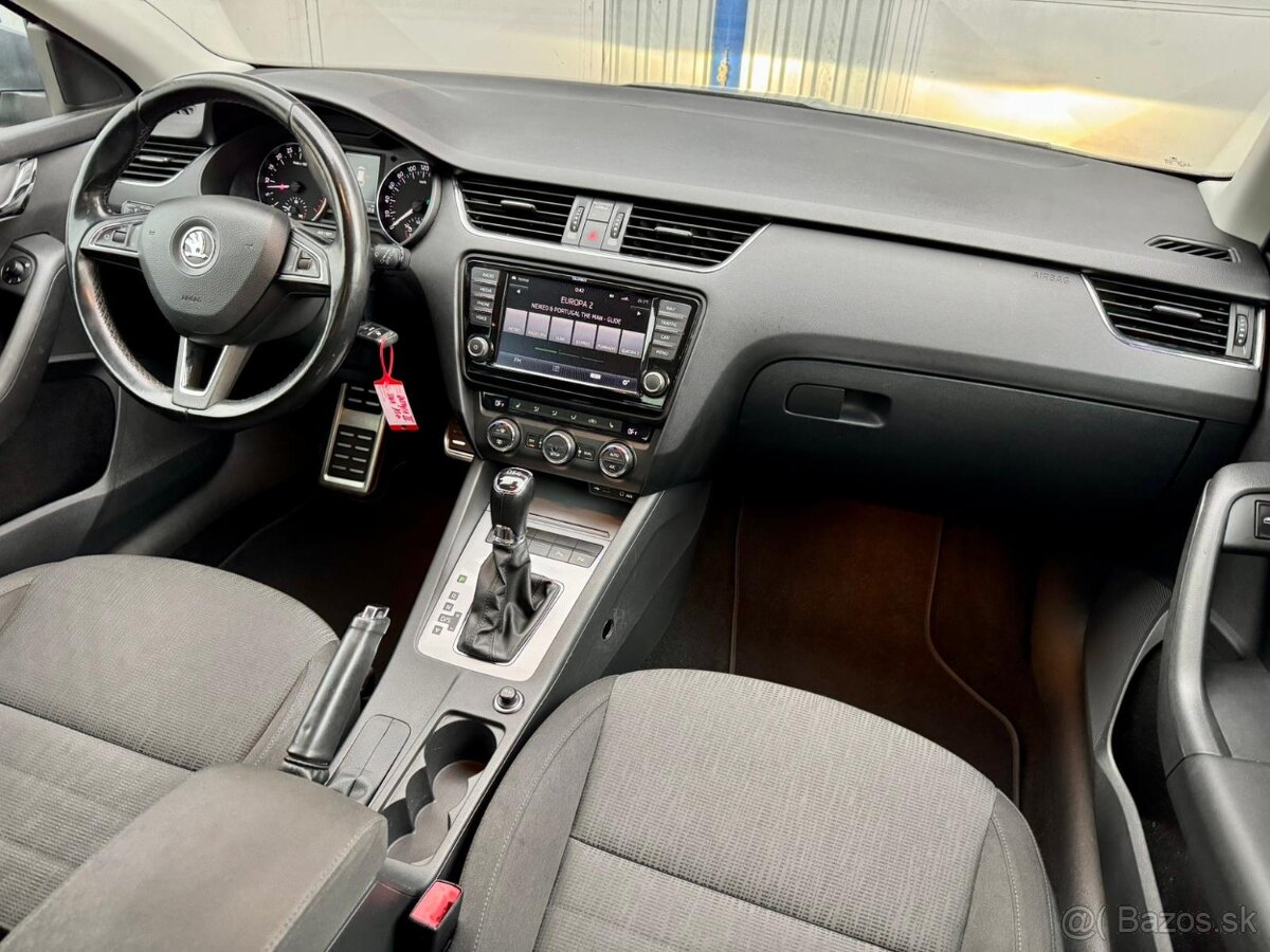 Skoda octavia 3 combi 2.0 tdi style - 12