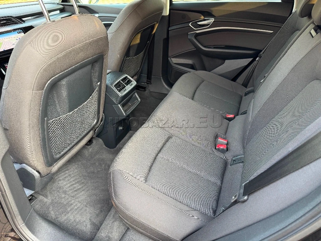 Audi e-tron 50 quattro Advanced model 2021 - 12