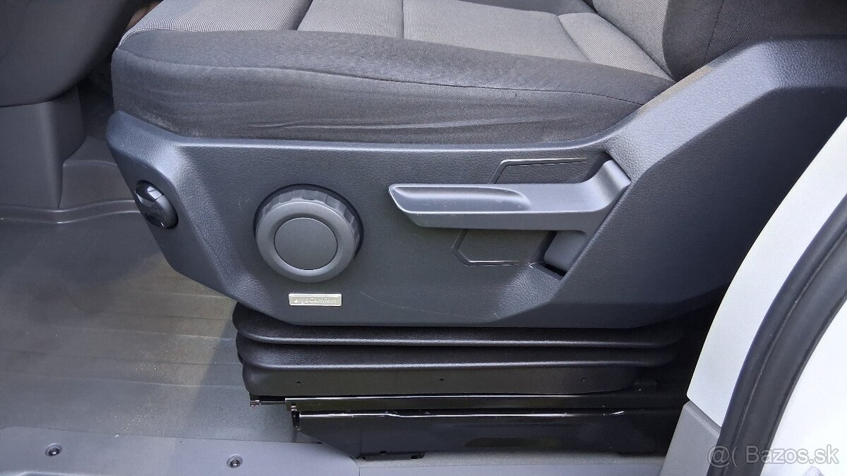 VW Volkswagen Crafter 2,0Tdi , L2H2 , M6 , 103kW r.v.2018 - 12