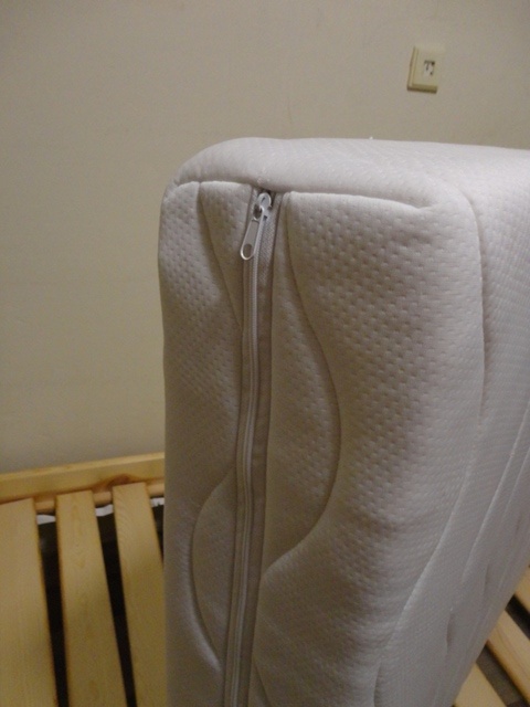 Drevená Posteľ + madrac - jednolôžková - 12