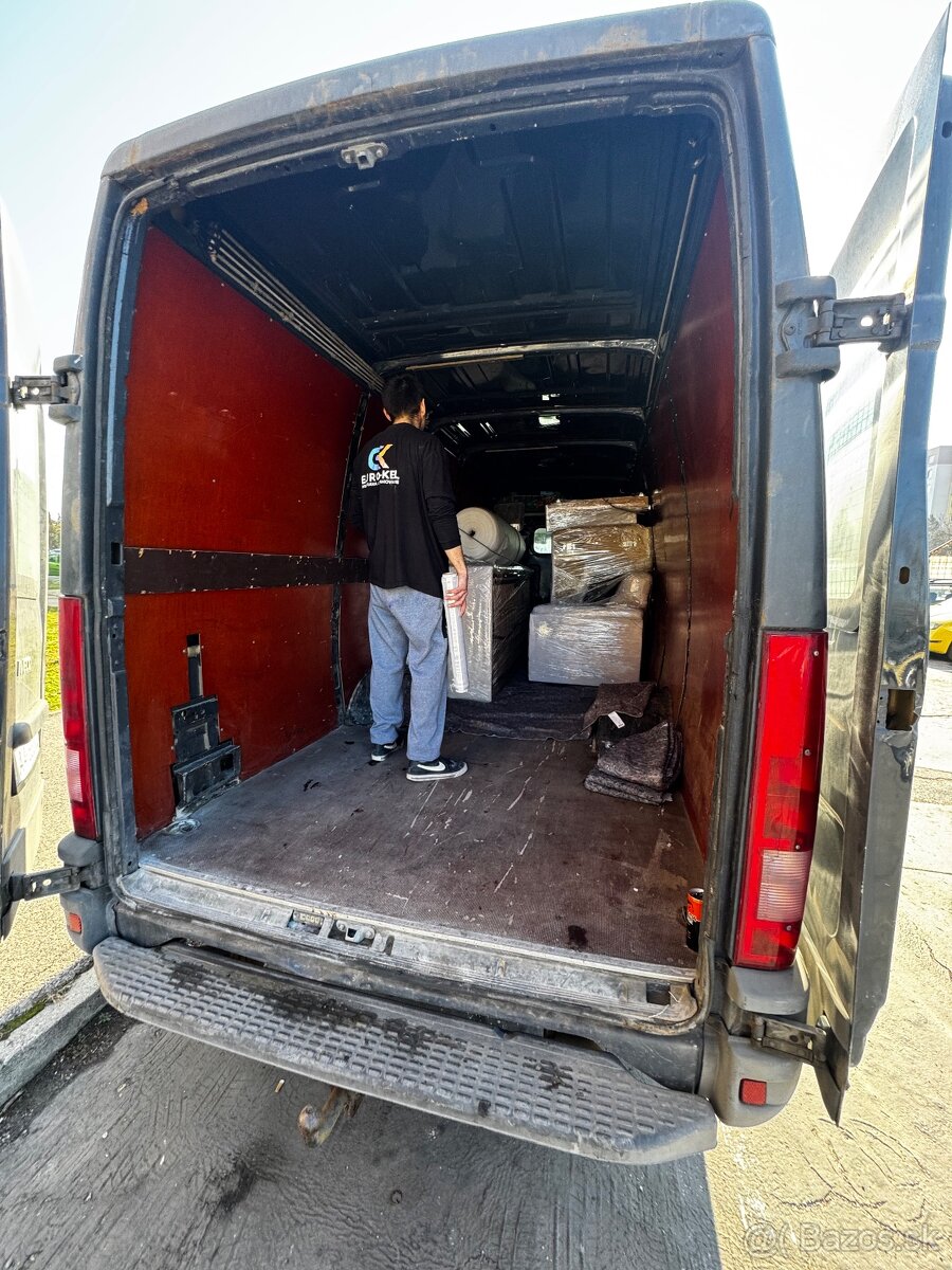 STAHOVANIE KOMÁRNO PREPEAVA VYPRATAVANIE - 12