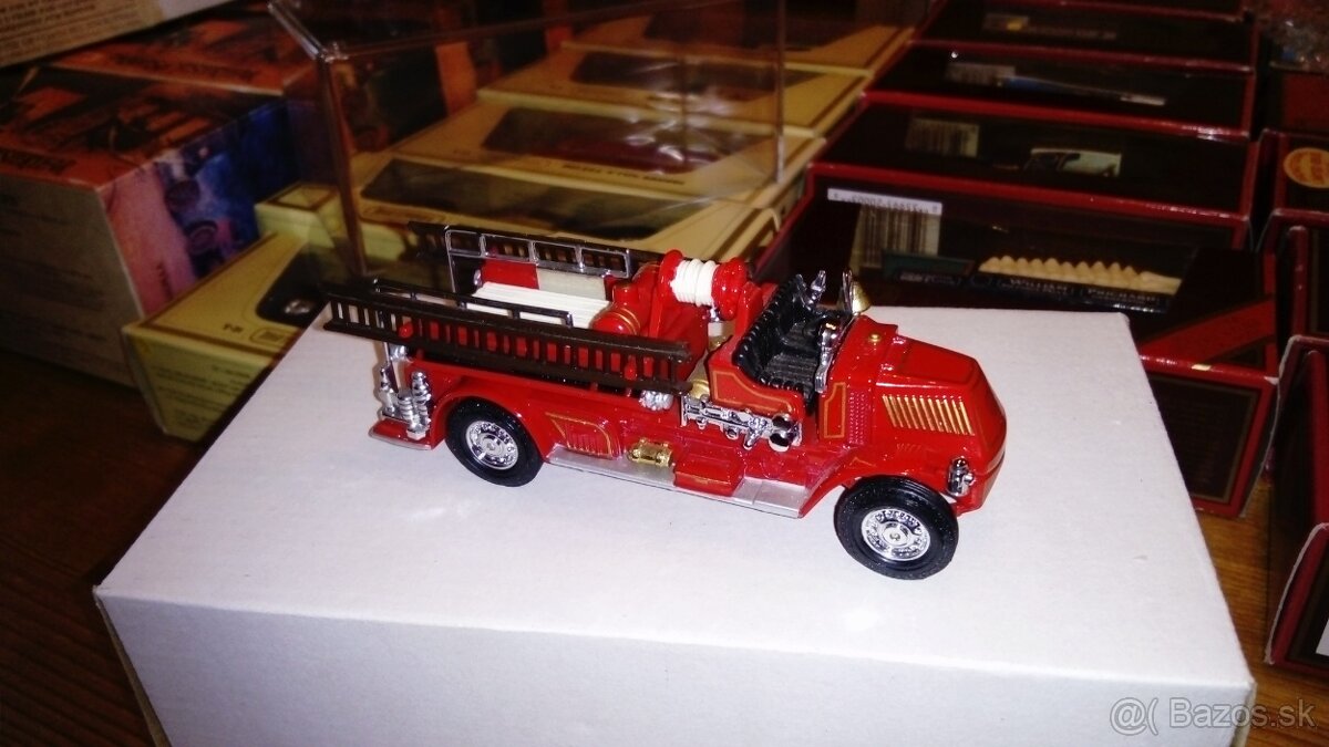 MATCHBOX FIRE ENGINE SERIES - 12