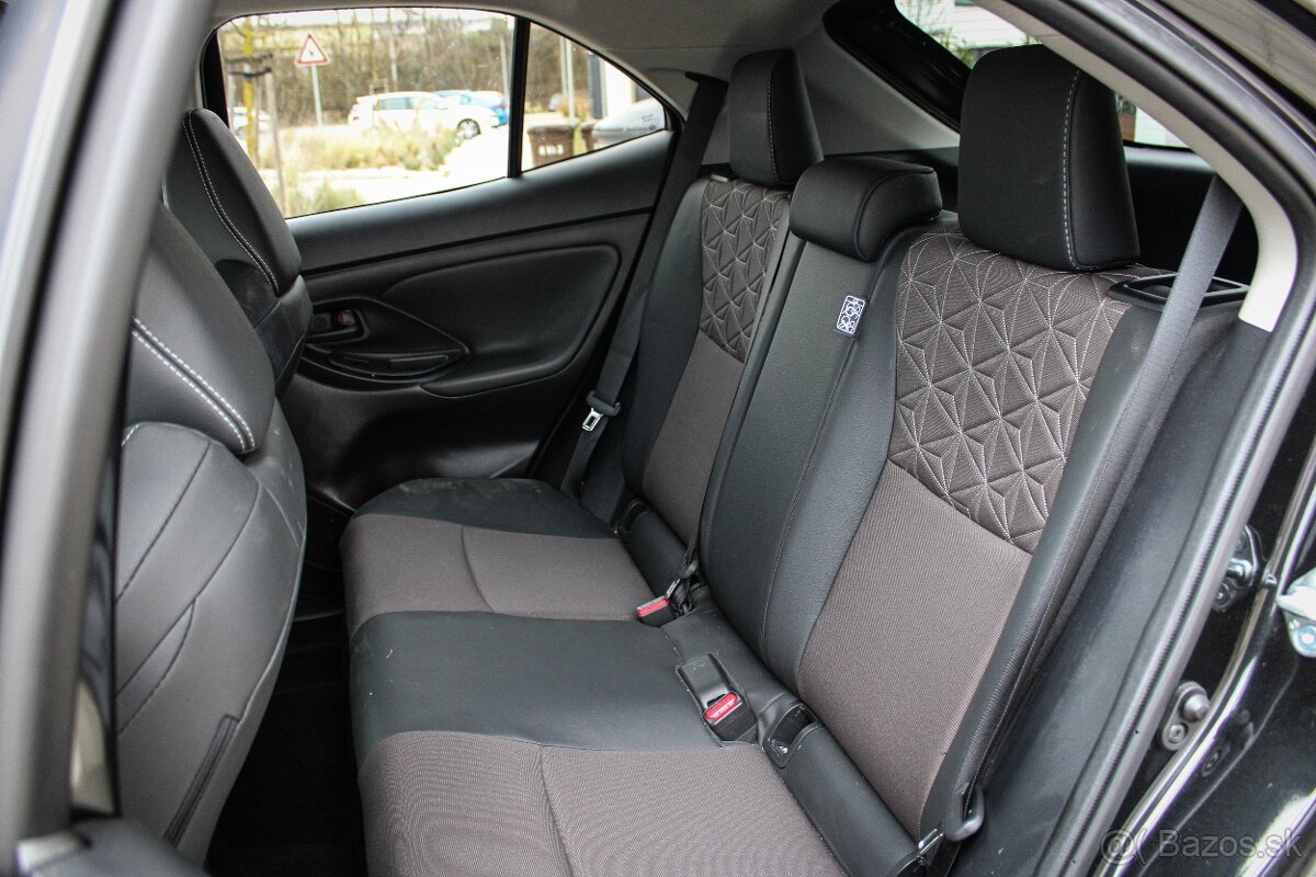 Toyota Yaris Cross Executive Monotone 1.5 Hybrid - 12