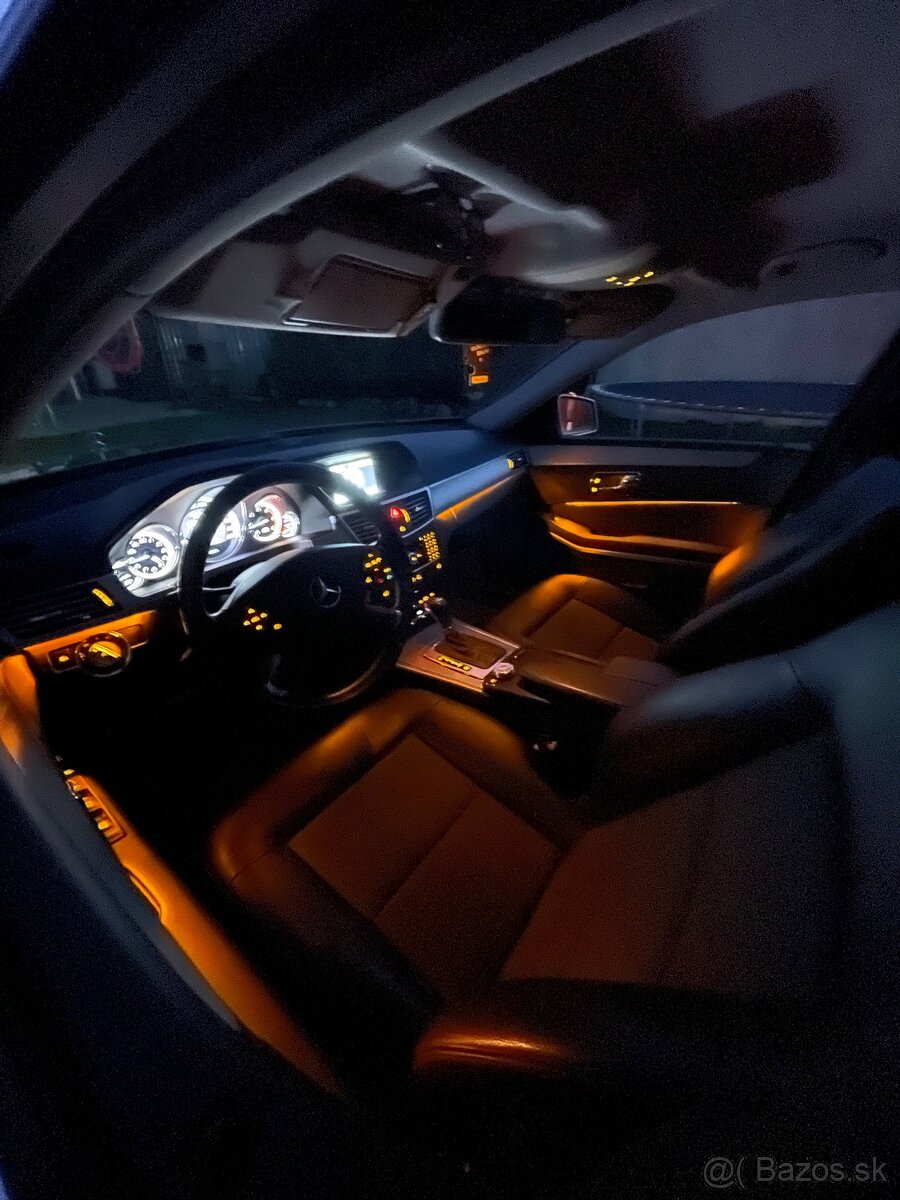 Mercedes E200 CDI - 12