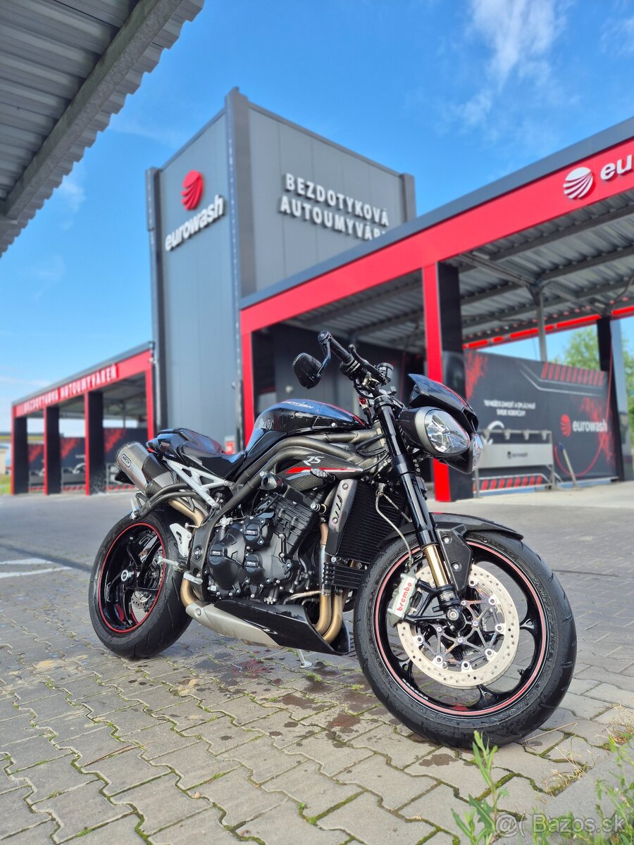 Triumph Speed Triple RS 2020 - 12