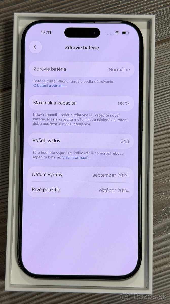 iPhone 16 Pro 128 GB čierny titán - 12