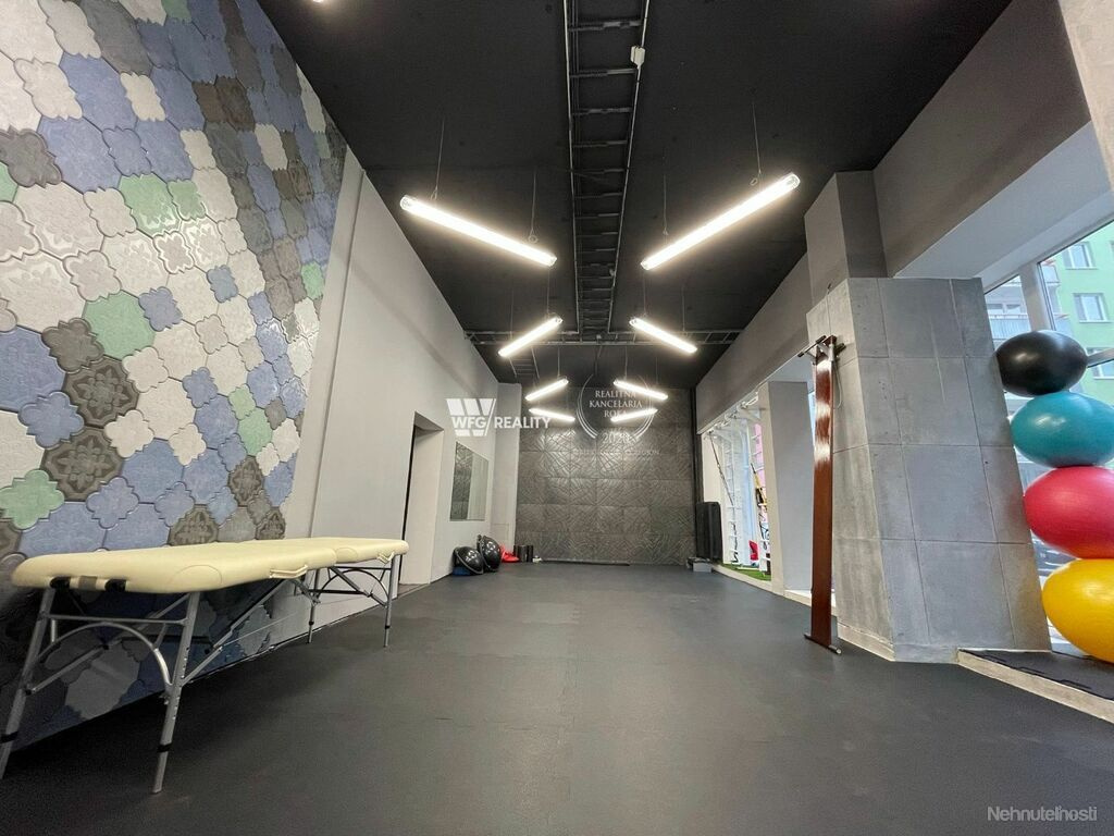 Predám veľký Obchodný priestor 180m2, v BA III - 12
