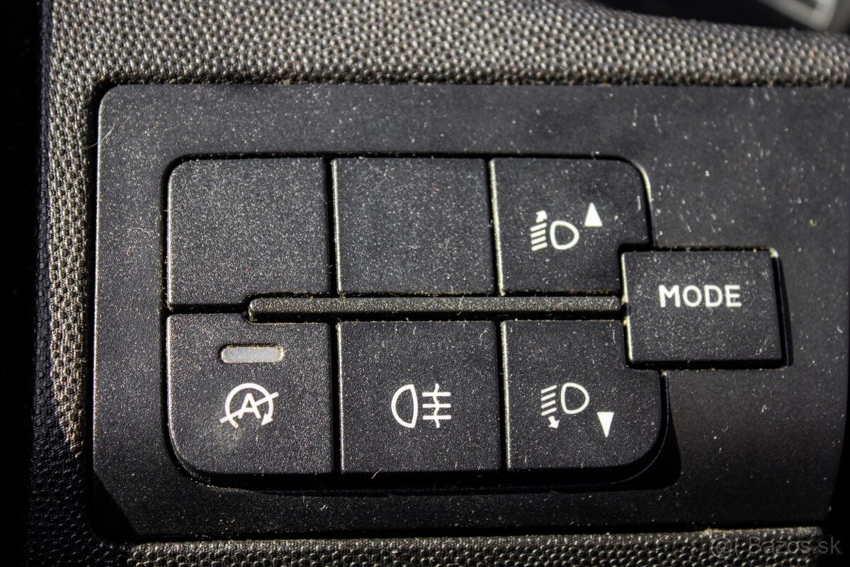 Citroën Jumper 2.2 BlueHDi 140k L3H2 - 12