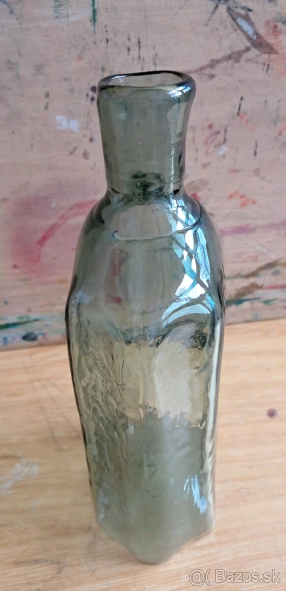 Staršie sklenené fľaše - 12