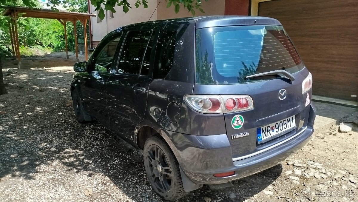 Mazda 2 1.25i, 55kW, rok 4/2006 - 12