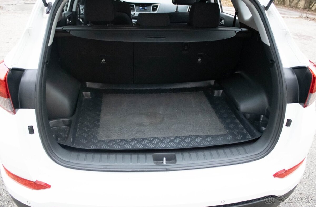 HYUNDAI TUCSON 1.6 GDI 97kW 2017 - 12