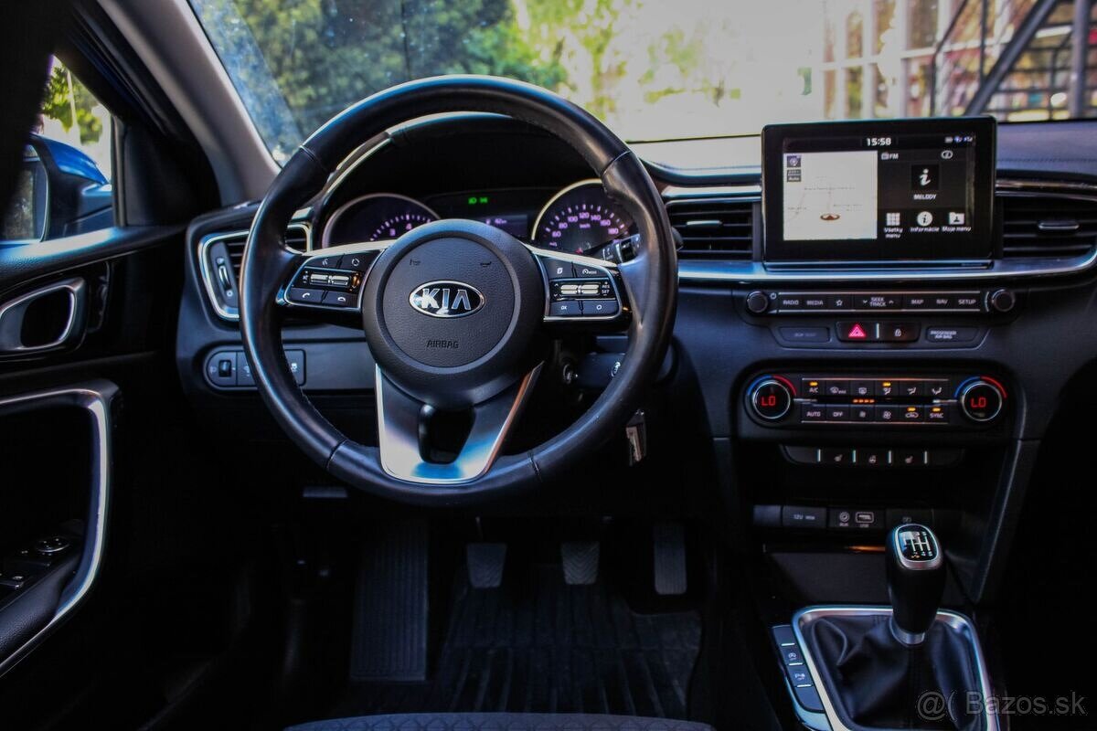 Kia Ceed SW 1.4 T-GDi - 12