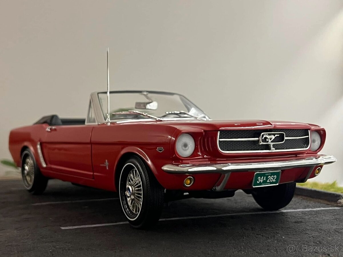 1:12 Ford Mustang 1/2 (1964) ERTL - 12