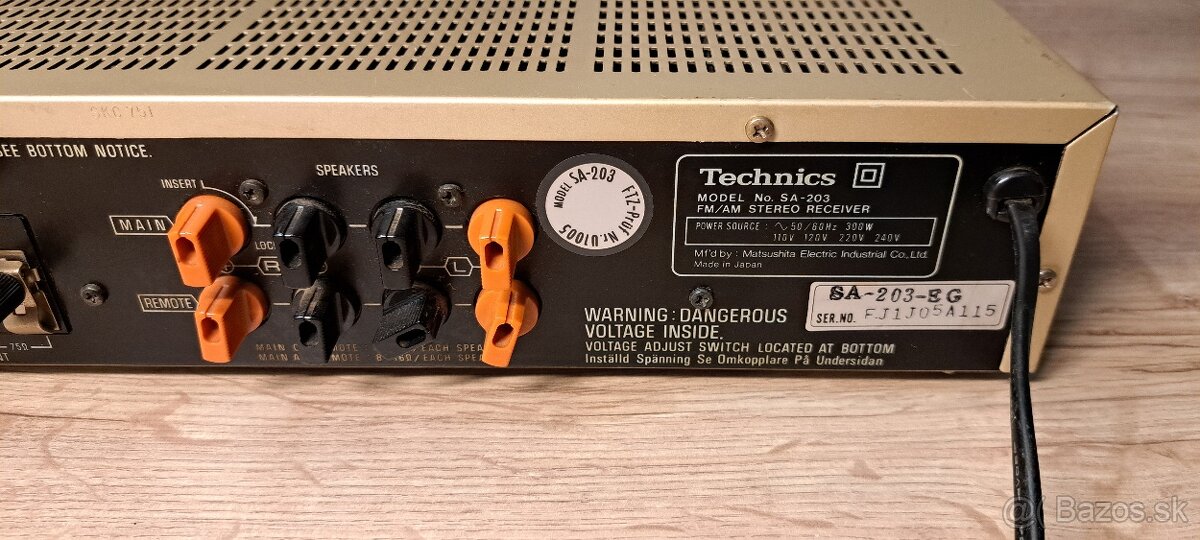 Technics SA 203 - 12