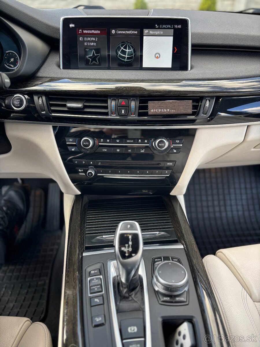 BMW X5 XDrive30d A/T - 12