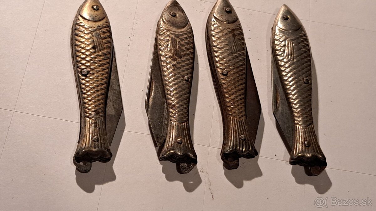 R Y B I Č K Y. - 12