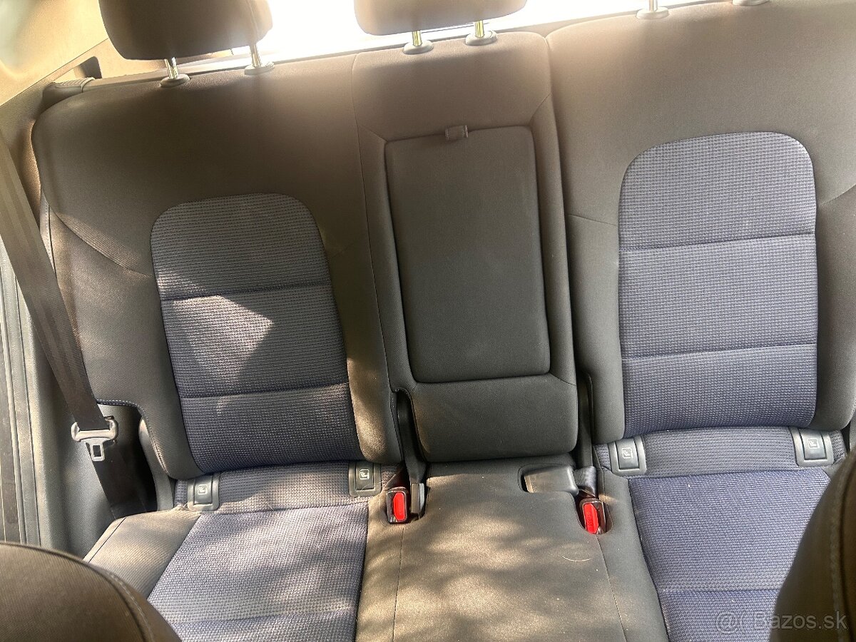 Hyundai Tucson 1.6 GDi - 12