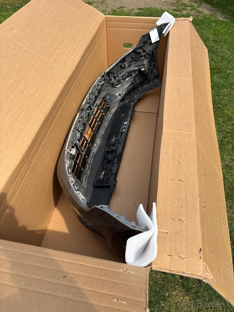 Predny naraznik s dennymi svetlami pre VW e-golf - 12