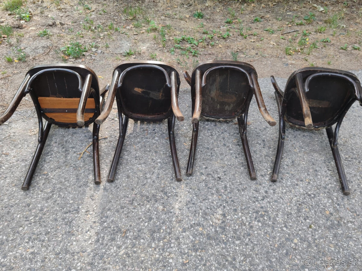 Kaviarenský stolík J. Hoffmann a 4x stolička Thonet - 12