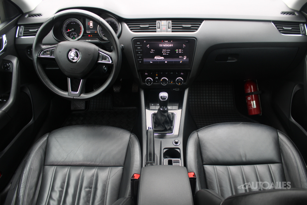 Škoda Octavia Combi 1,4 TGi 81 kW - 12