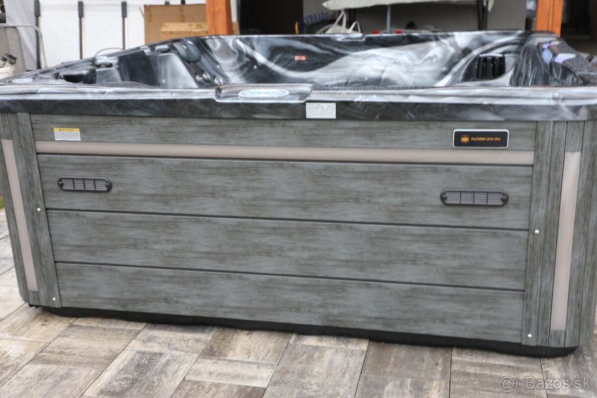 Luxusná SMART VÍRIVKA SKLADOM - 12