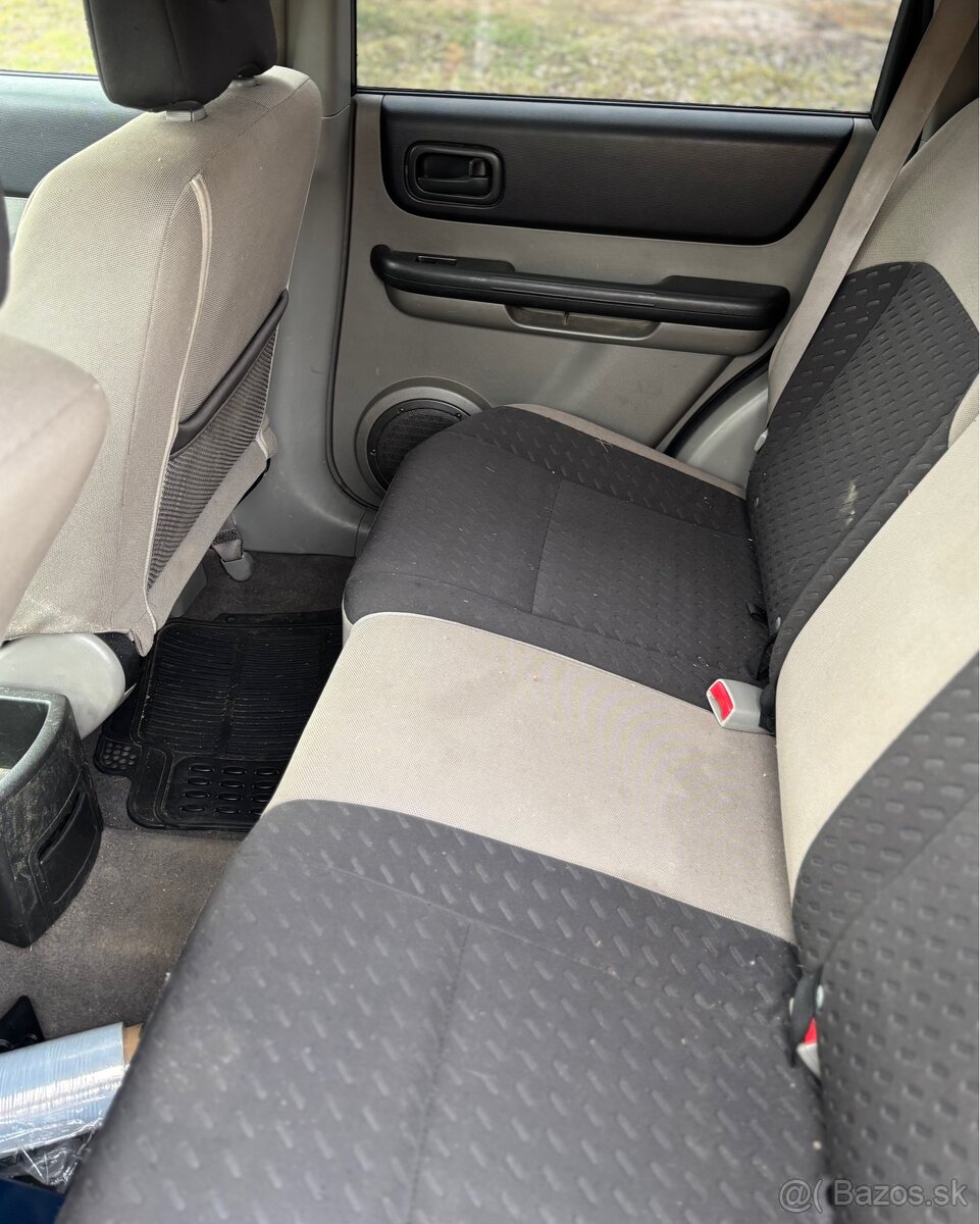 Nissan Xtrail 2.2DCi 100kW 4x4 - 12