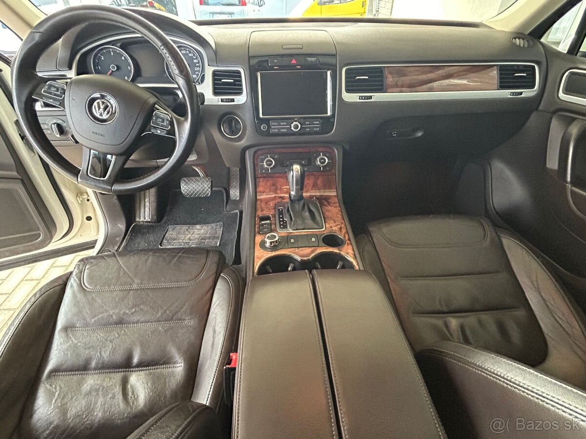 Volkswagen Touareg 3.0 TDI Elegance - 4Motion - 12