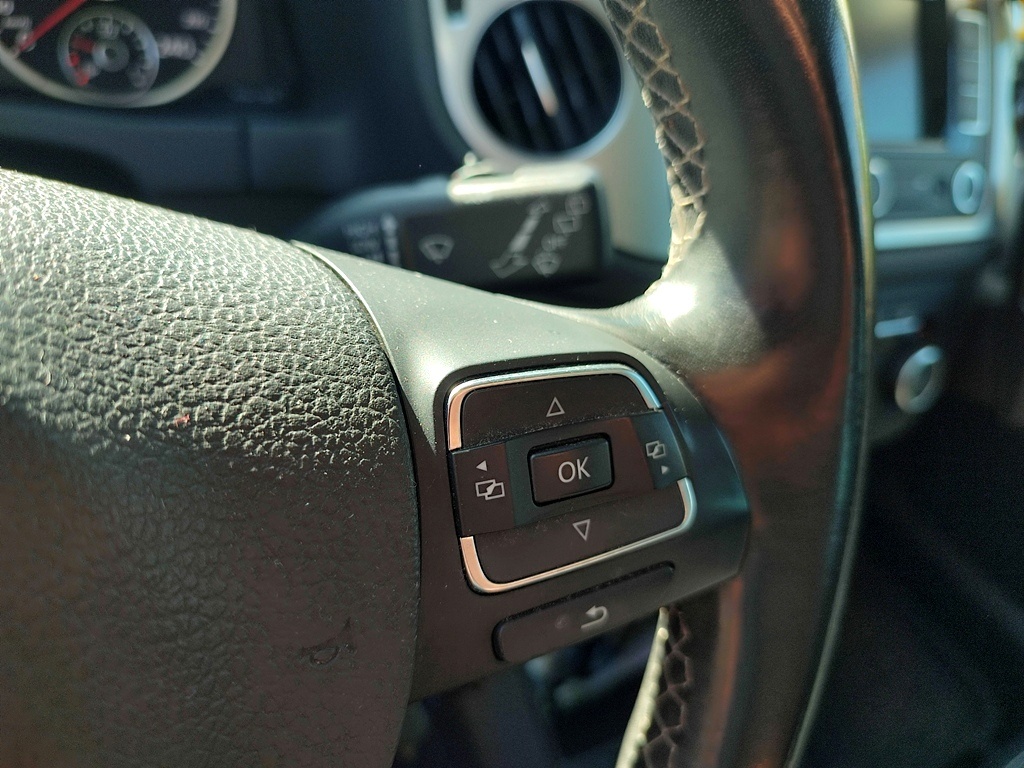 VW Tiguan 2.0 TDI 4motion 6MT - 12