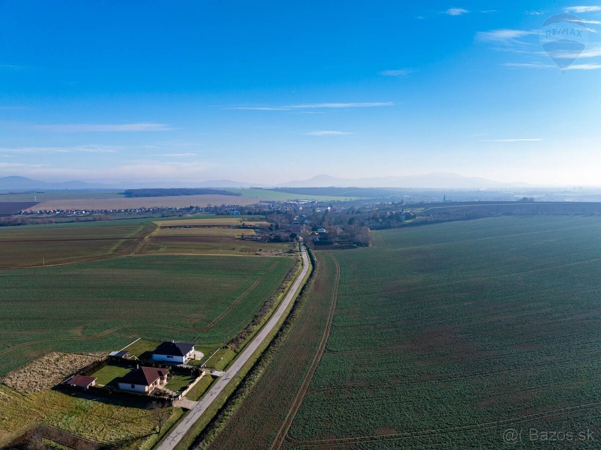 Predaj stavebný pozemok 638m2 Nové Sady časť Kotrbál - 12