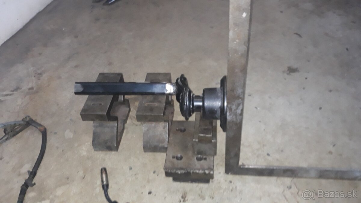 Náprava přívěsného vozíku Kempík - 12